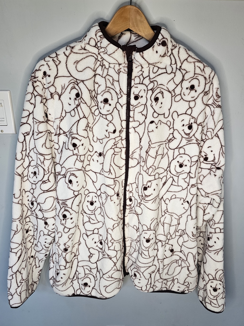 Disney Winnie the Pooh All Over Print Fleece Zip Jacket 2X White Brown